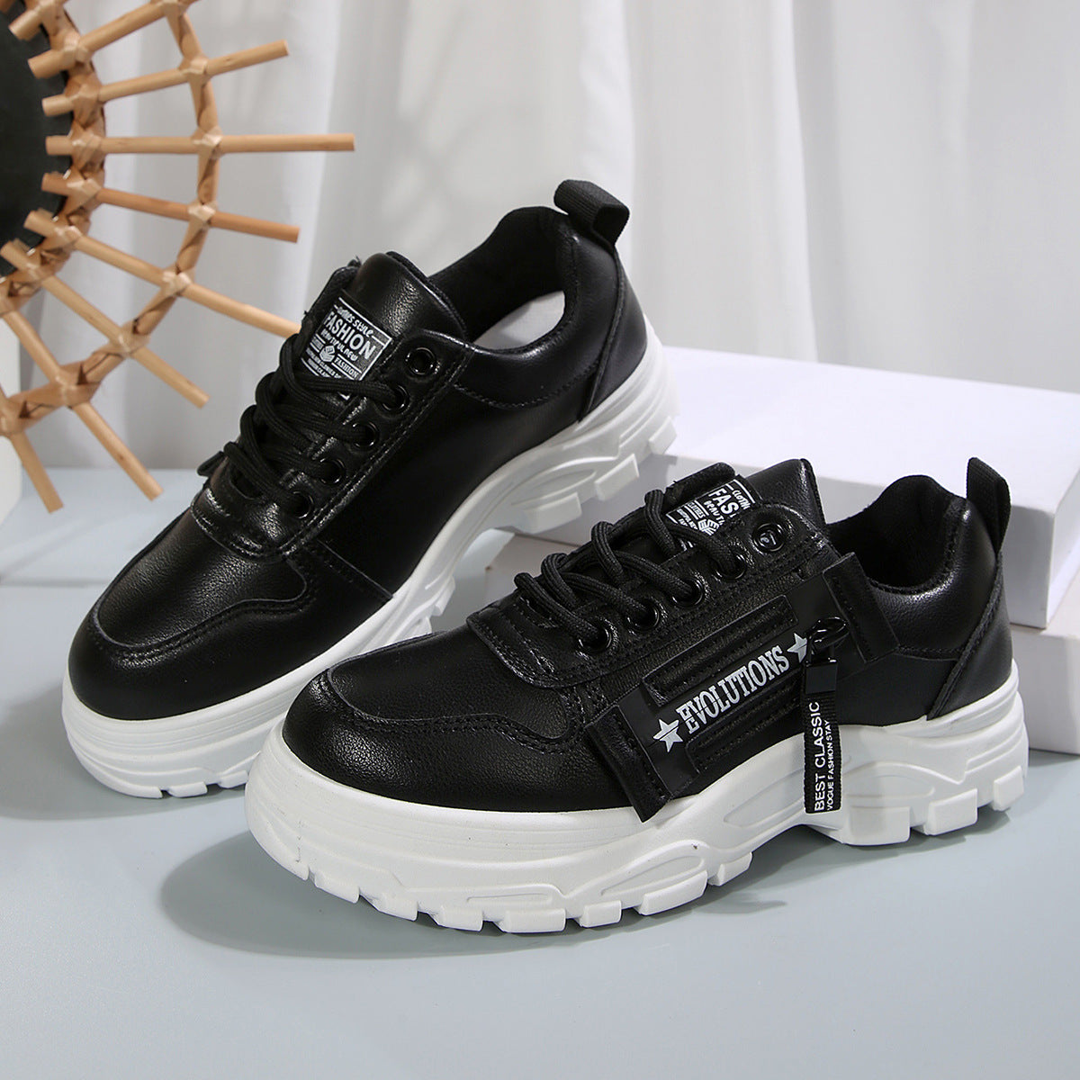 Lace-up Sports Shoes With Side-Zipper Design