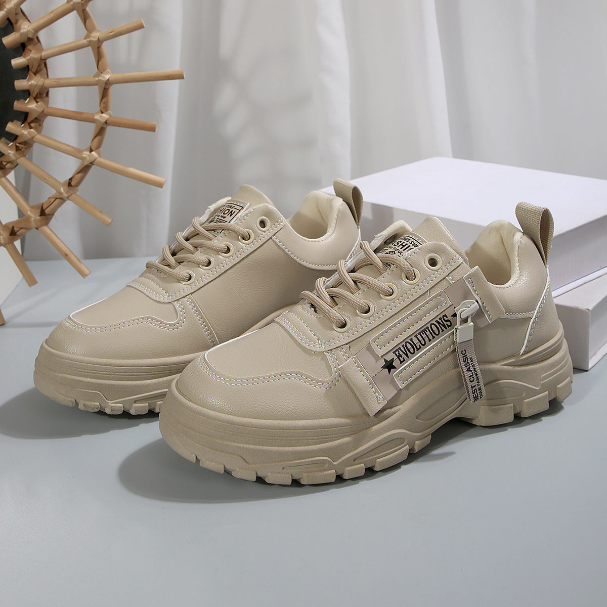 Lace-up Sports Shoes With Side-Zipper Design